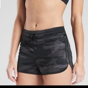 NWT Athleta Freestyle Swim Shorts (S)
